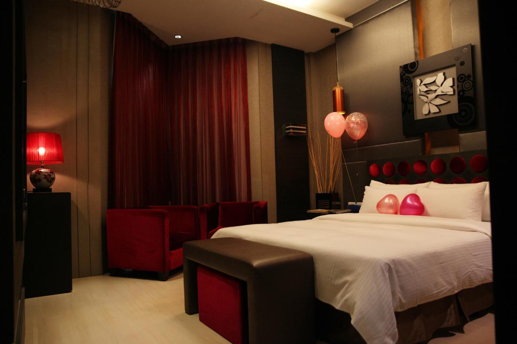 Go Shine Motel Pingtung Exterior photo